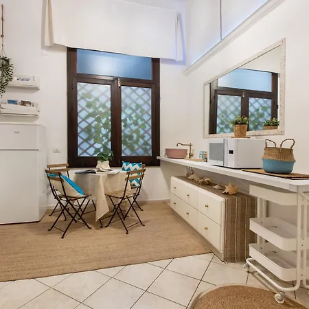 Bed and Breakfast Cagliarifornia Κάλιαρι